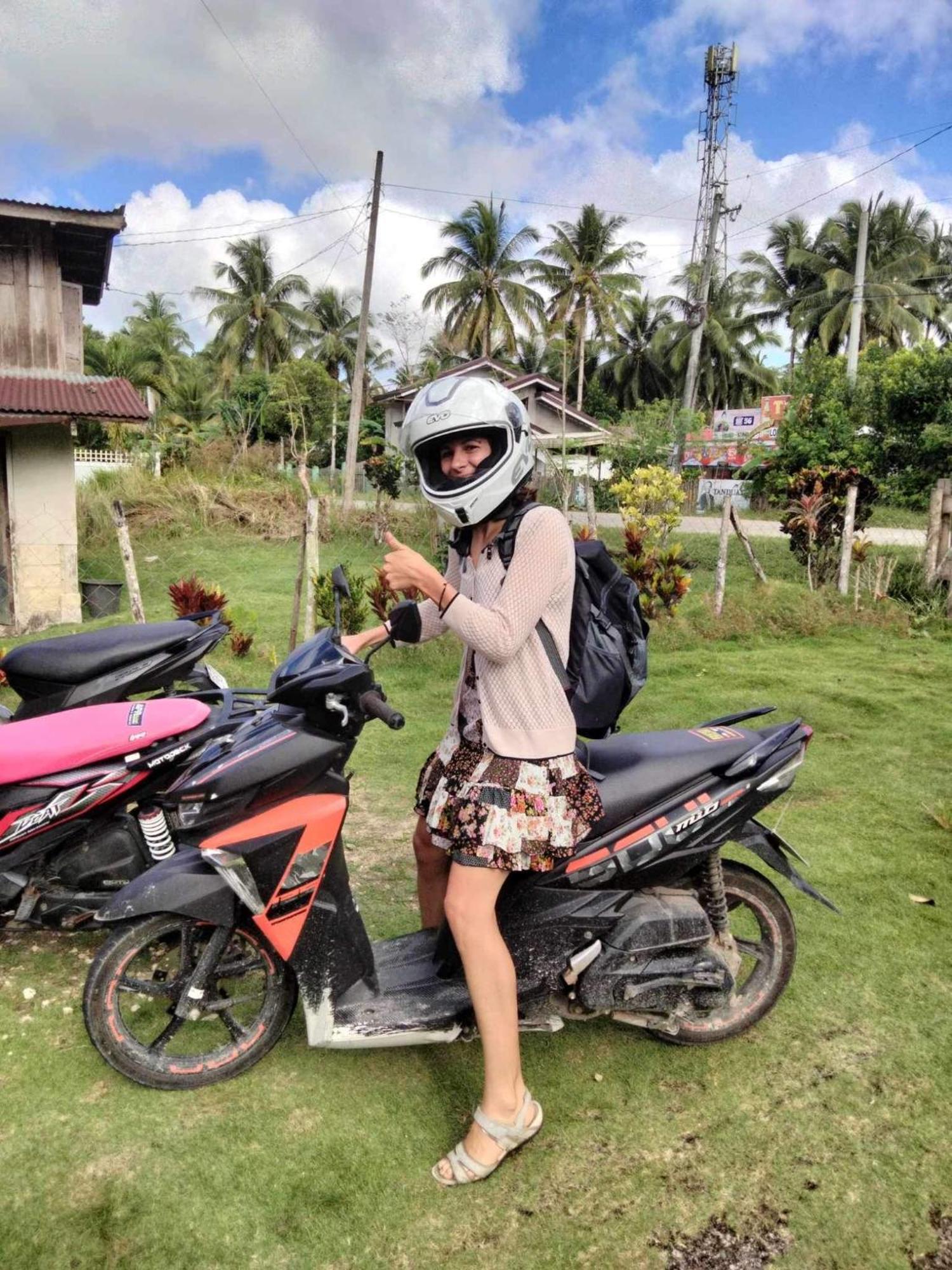 Roca'S Homestay Backpackers Chalet Batuan Екстер'єр фото
