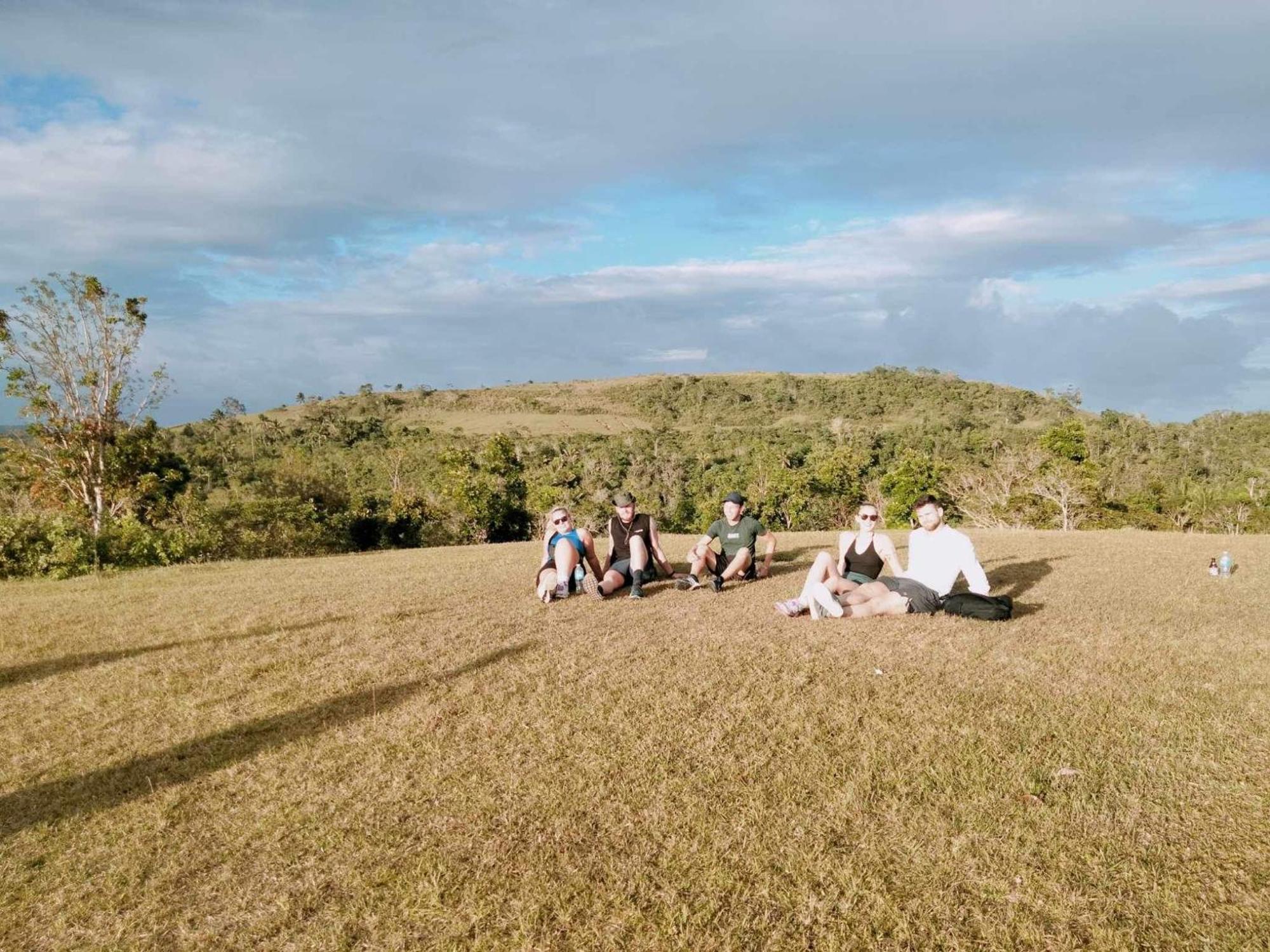 Roca'S Homestay Backpackers Chalet Batuan Екстер'єр фото